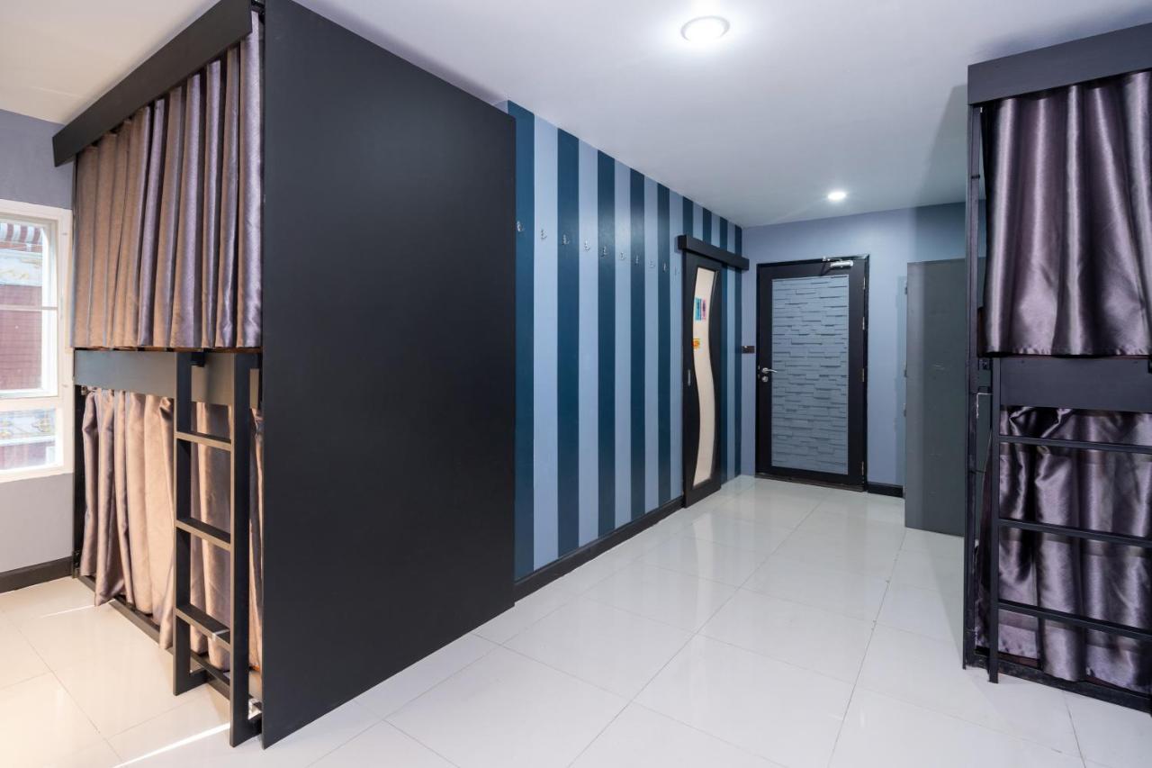 Black Pantera Hostel Patong 外观 照片