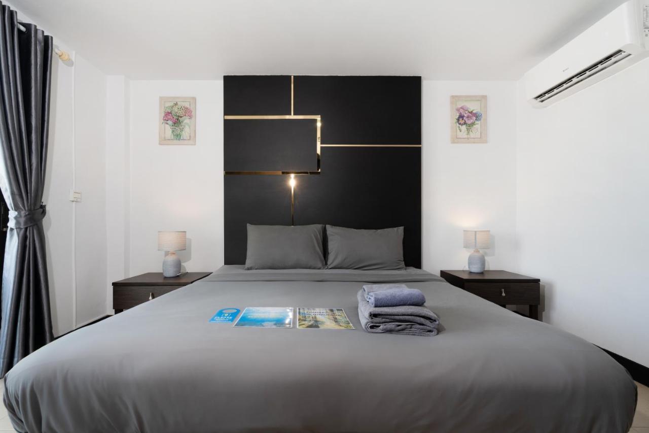 Black Pantera Hostel Patong 外观 照片